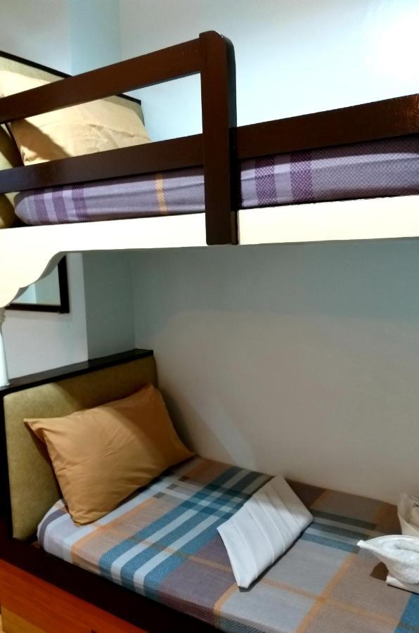Sola Eleganza Apartelle Quezon City Exterior foto
