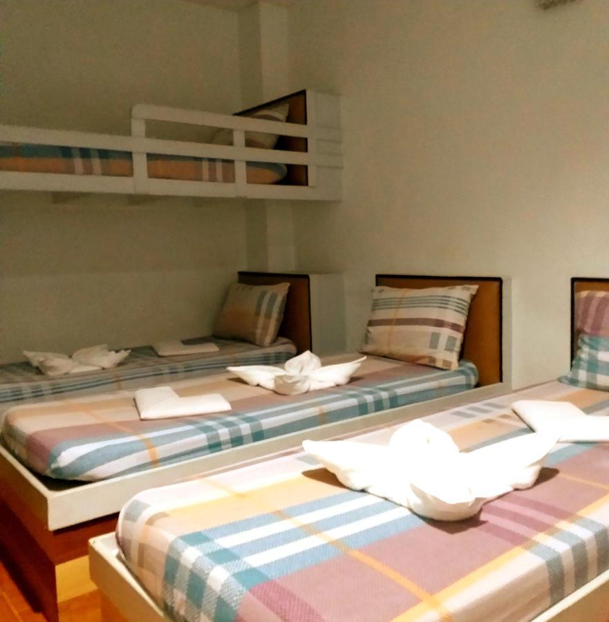 Sola Eleganza Apartelle Quezon City Exterior foto