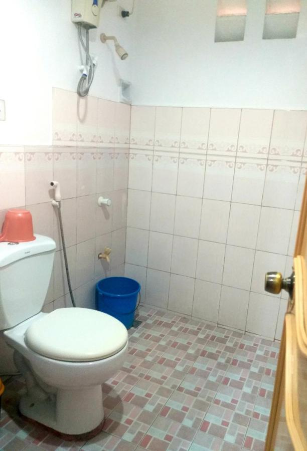 Sola Eleganza Apartelle Quezon City Exterior foto
